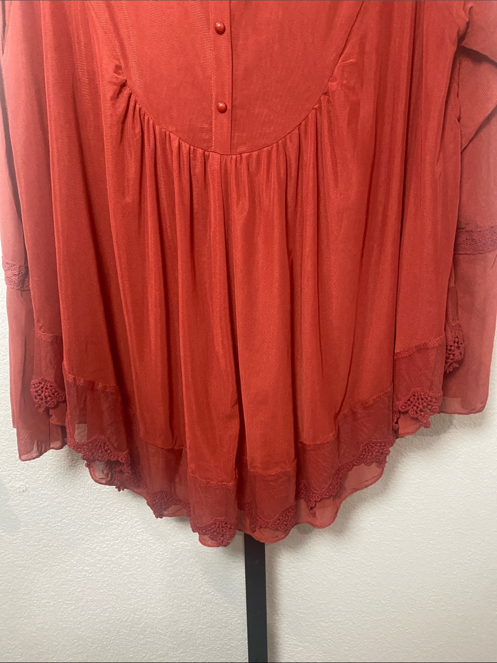 Ultra Pink Rust Red Lace Yoke Tunic Top xl - Picture 5 of 7